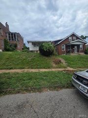 1039 Gimblin Street, St Louis, MO 63147