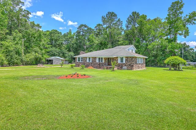 1186 French Santee Road, Jamestown, SC 29453