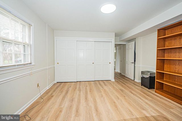 2419 CARON LN, Falls Church, VA 22043