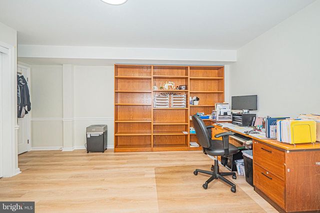 2419 CARON LN, Falls Church, VA 22043