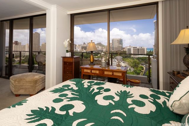 1860 Ala Moana Boulevard 1600, Honolulu, HI 96815