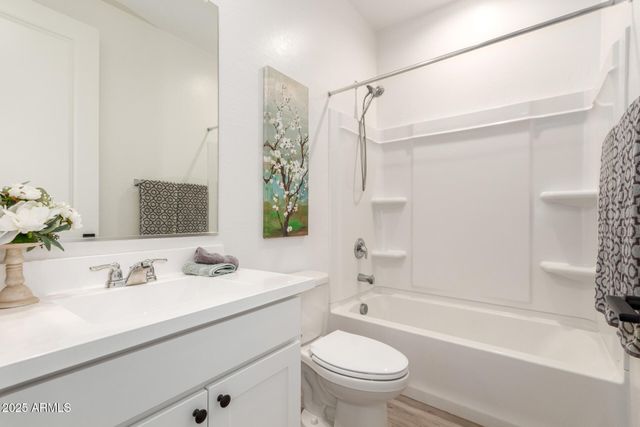 9450 E SECTOR Drive, Mesa, AZ 85212