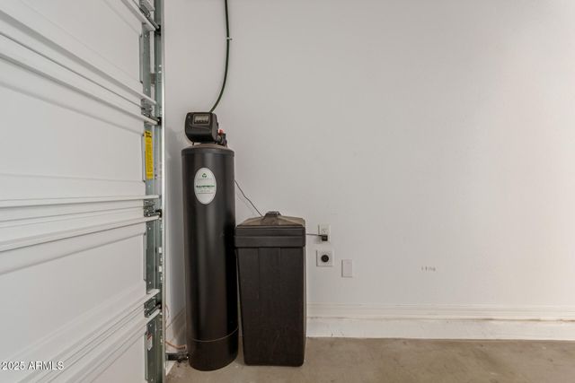 9450 E SECTOR Drive, Mesa, AZ 85212