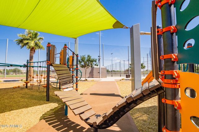 9450 E SECTOR Drive, Mesa, AZ 85212