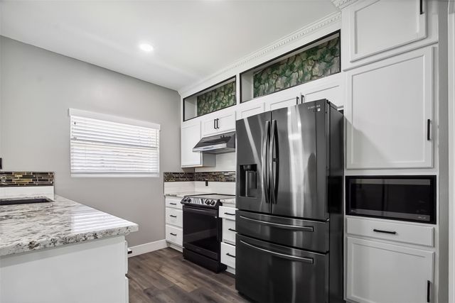 439 Josephine Street, Dallas, TX 75246