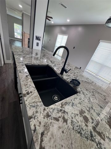 439 Josephine Street, Dallas, TX 75246