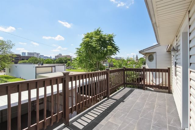 439 Josephine Street, Dallas, TX 75246
