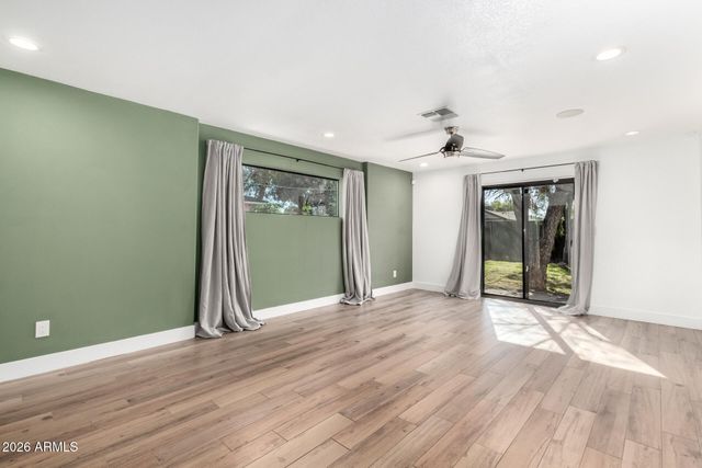 4607 E EDGEMONT Avenue, Phoenix, AZ 85008