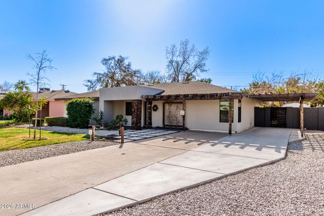 4607 E EDGEMONT Avenue, Phoenix, AZ 85008