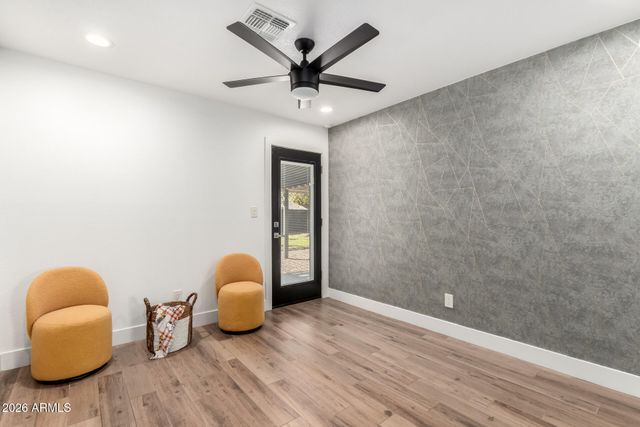 4607 E EDGEMONT Avenue, Phoenix, AZ 85008