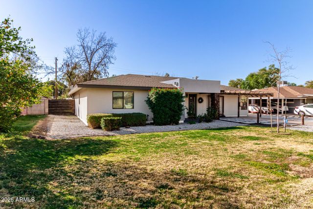 4607 E EDGEMONT Avenue, Phoenix, AZ 85008