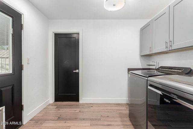 4607 E EDGEMONT Avenue, Phoenix, AZ 85008