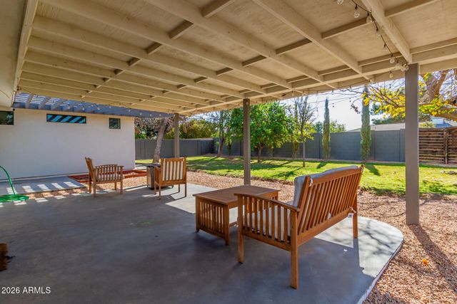 4607 E EDGEMONT Avenue, Phoenix, AZ 85008