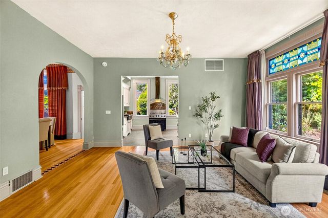 1202 Olympia Avenue NE, Olympia, WA 98506