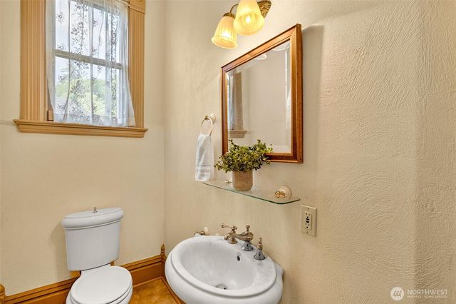 1202 Olympia Avenue NE, Olympia, WA 98506