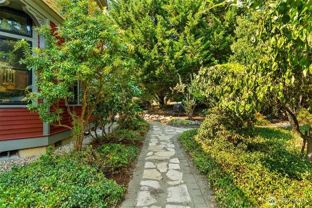 1202 Olympia Avenue NE, Olympia, WA 98506