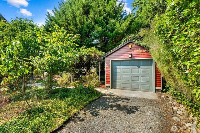 1202 Olympia Avenue NE, Olympia, WA 98506