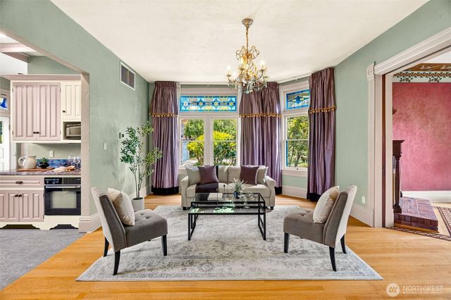 1202 Olympia Avenue NE, Olympia, WA 98506