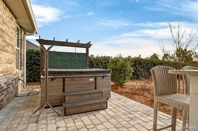 2495 Timsbury Loop, Cantonment, FL 32533