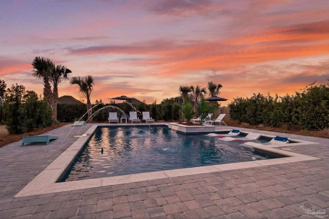 2495 Timsbury Loop, Cantonment, FL 32533