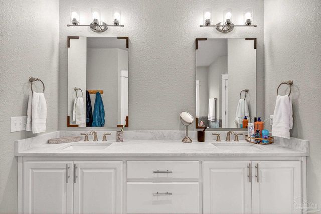 2495 Timsbury Loop, Cantonment, FL 32533