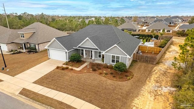 2495 Timsbury Loop, Cantonment, FL 32533