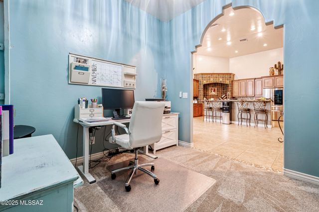 7530 W Bucking Horse Road, Sahuarita, AZ 85629