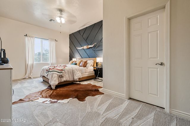 7530 W Bucking Horse Road, Sahuarita, AZ 85629