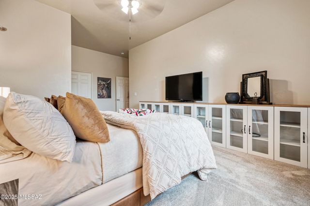 7530 W Bucking Horse Road, Sahuarita, AZ 85629