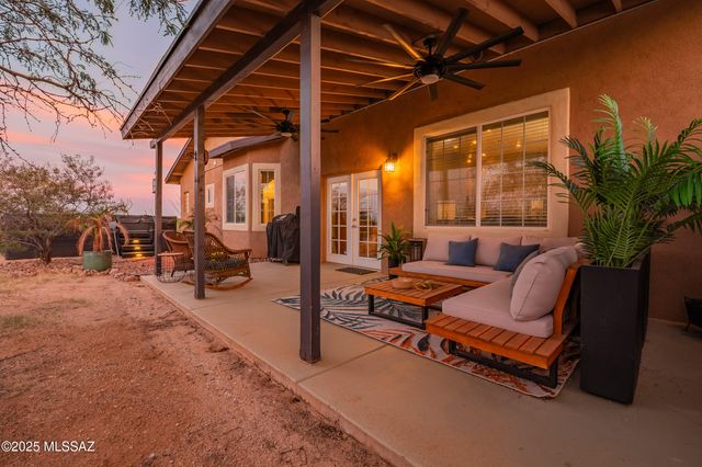 7530 W Bucking Horse Road, Sahuarita, AZ 85629