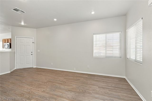 6356 Urban Creek Court, Las Vegas, NV 89148