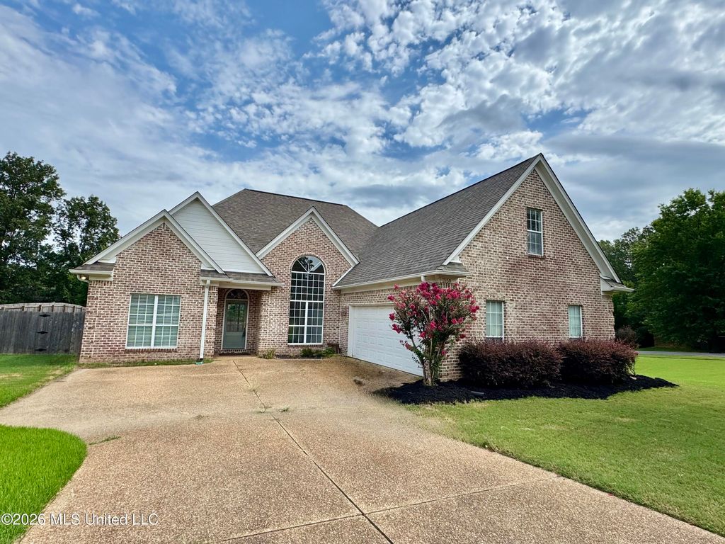 1868 Trapper Drive, Hernando, MS 38632 — exterior