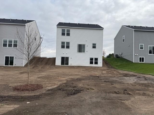 4958 Airlake Drive, Woodbury, MN 55129