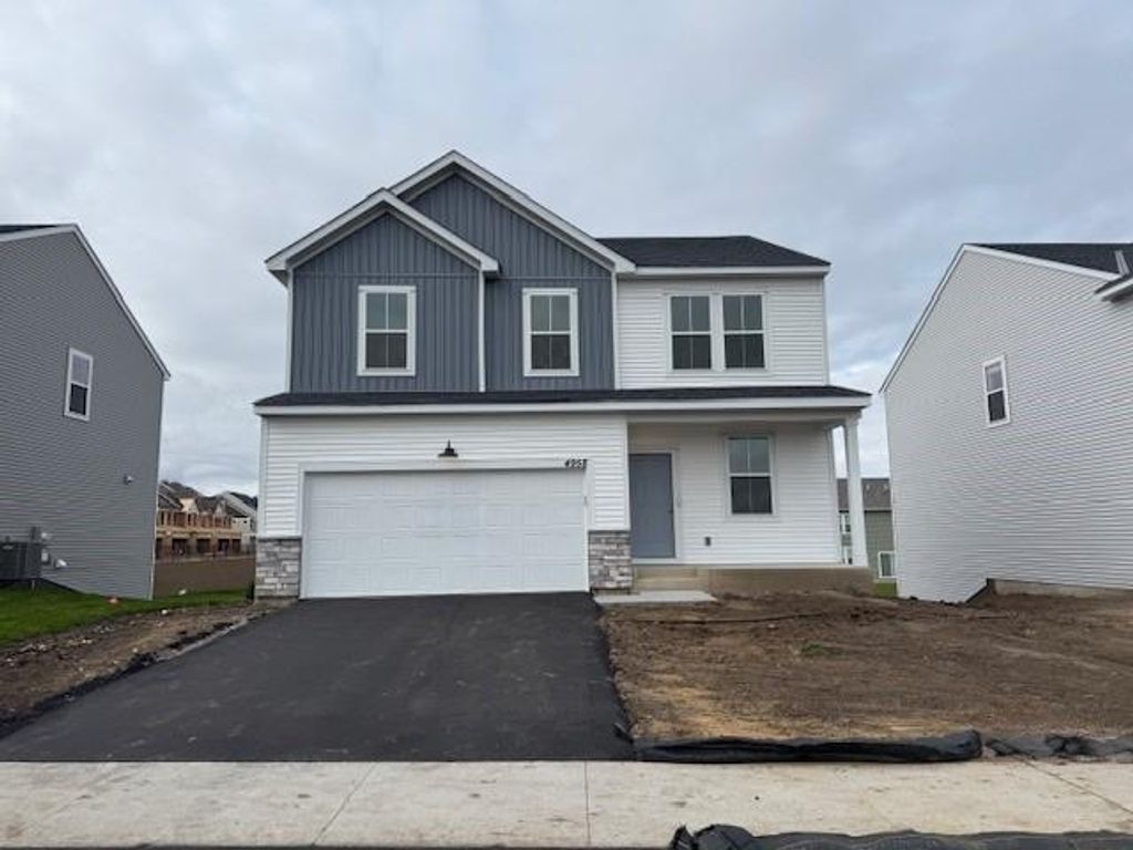 4958 Airlake Drive, Woodbury, MN 55129