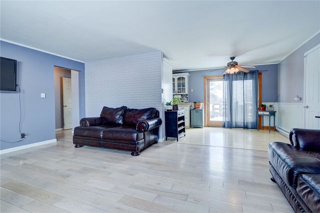 2033 County Road 8, Canandaigua Town, NY 14424