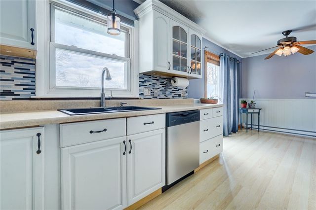 2033 County Road 8, Canandaigua Town, NY 14424