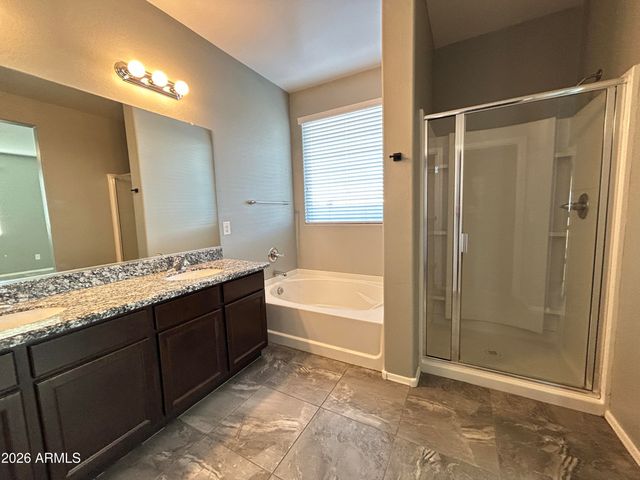 11741 W CHASE Lane, Avondale, AZ 85323