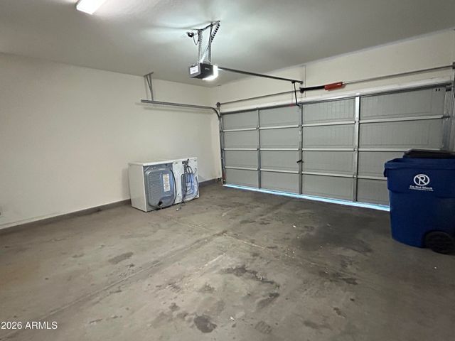 11741 W CHASE Lane, Avondale, AZ 85323