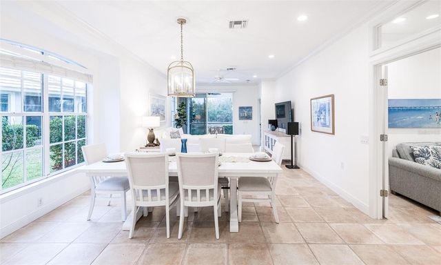 7048 OLD TABBY CIRCLE, Lakewood Ranch, FL 34202