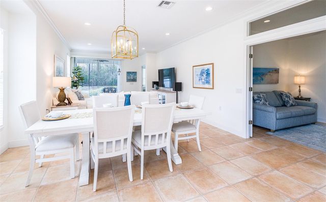 7048 OLD TABBY CIRCLE, Lakewood Ranch, FL 34202