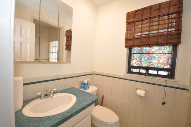 10 Evergreen Drive, Lake Park, FL 33403