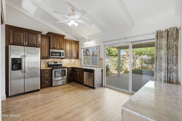 5558 N 71ST Street, Paradise Valley, AZ 85253