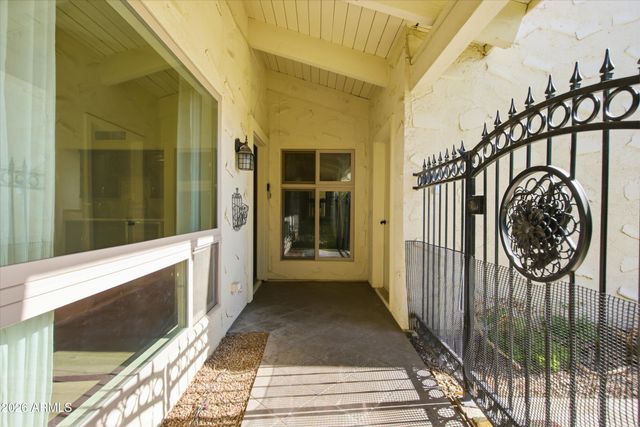 5558 N 71ST Street, Paradise Valley, AZ 85253