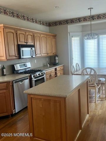 27 Richmond Avenue, Deal, NJ 07723
