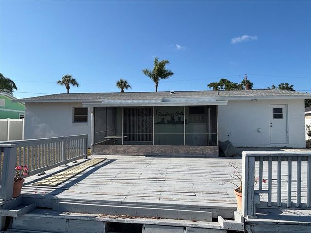 8422 BOXWOOD DRIVE, Tampa, FL 33615