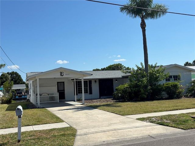 8422 BOXWOOD DRIVE, Tampa, FL 33615