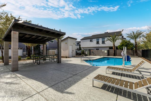 2601 N 27TH Street 4, Phoenix, AZ 85008