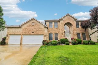 16324 Hidden River Drive, Plainfield, IL 60586