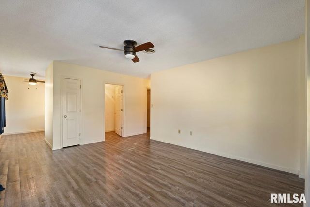 1104 Kimberly Rd Unit 602, Bettendorf, IA 52722