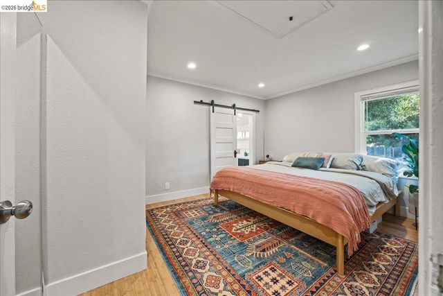 10809 Mcintyre St, Oakland, CA 94605
